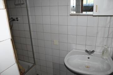 Фото номера Бюджетный двухместный номер с 2 отдельными кроватями Отель Hotell Pääsuke г. Йыхви 6